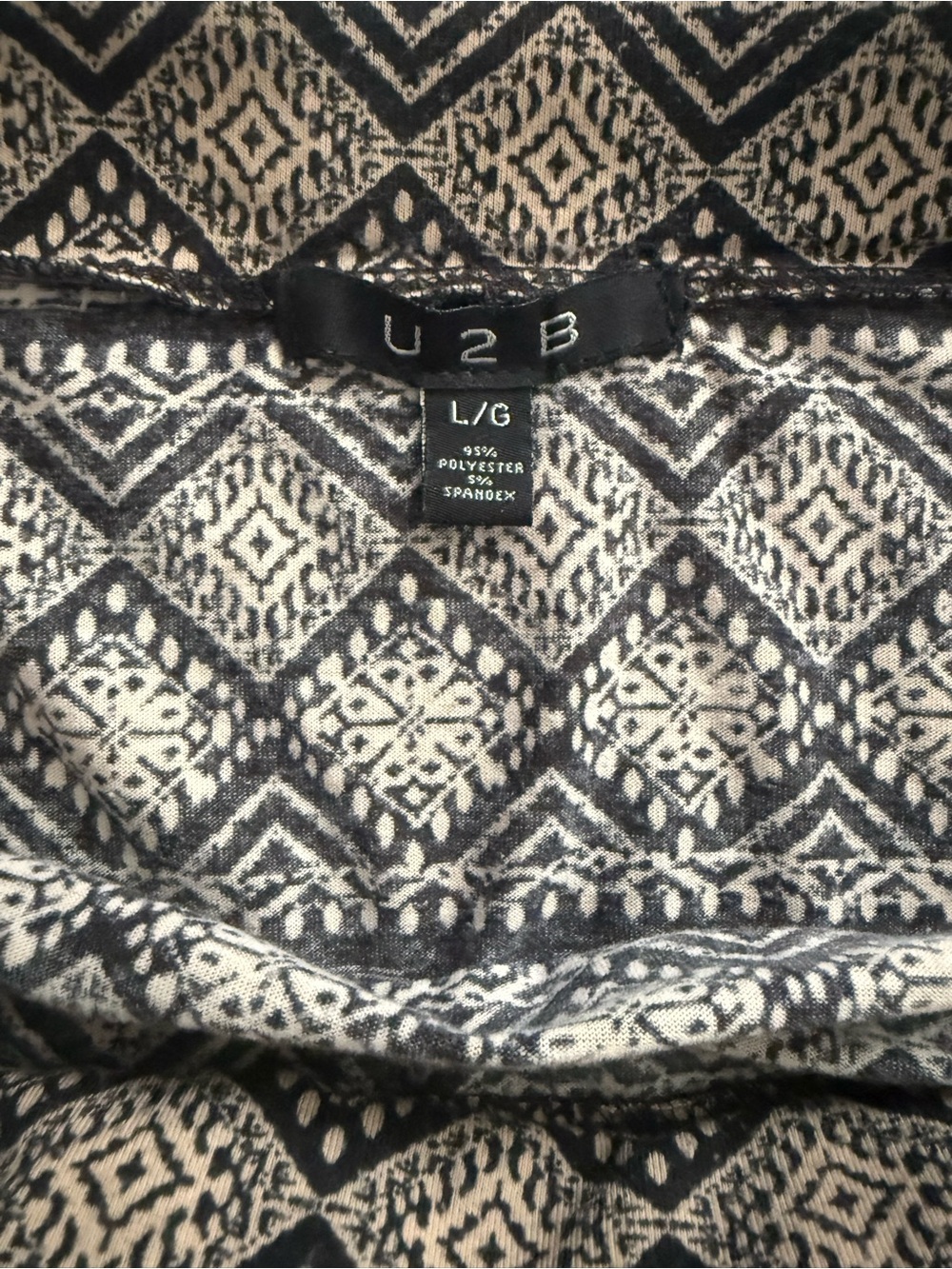 Patterned Maxi Skirt in Black and Cream - Picture 5 of 5